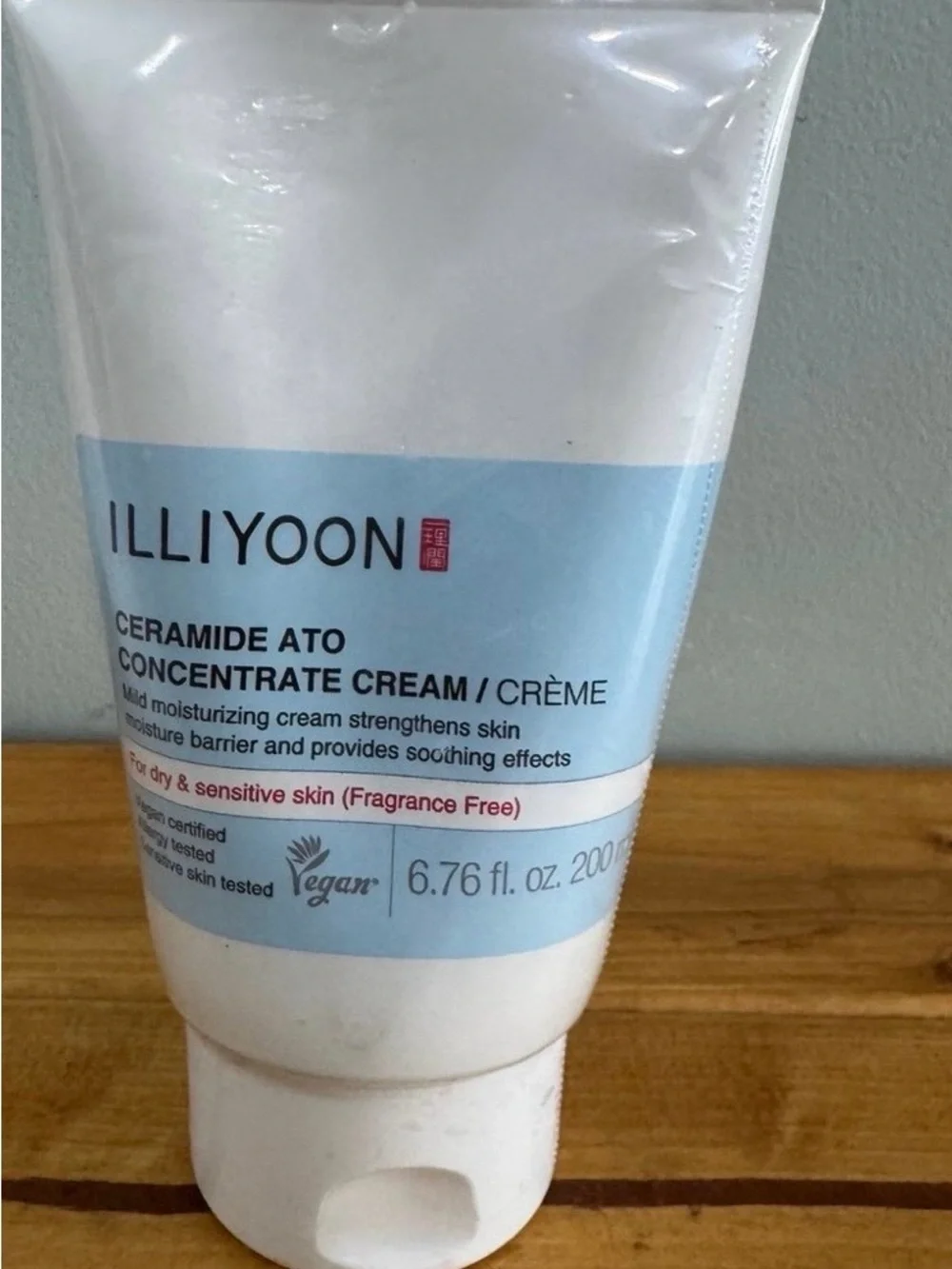 ILLIYOON ceramide ato